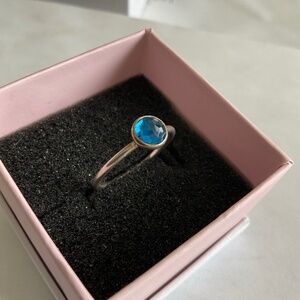 Pandora ring blue stone